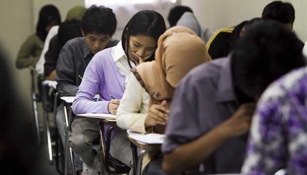 Sewinducom's tweet photo. Mahasiswa UNNES Jadi Tersangka Kasus Perjokian Ujian Masuk UNISSULA https://t.co/MYx4SUfsUy https://t.co/8mnUQqygio