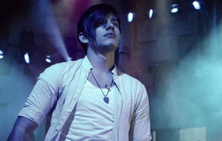 Nikoleta_vk's tweet photo. #VangelisKakouriotis https://t.co/eBNZjazA4B