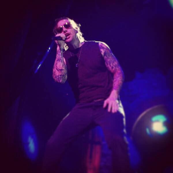 Happy birthday M. Shadows      