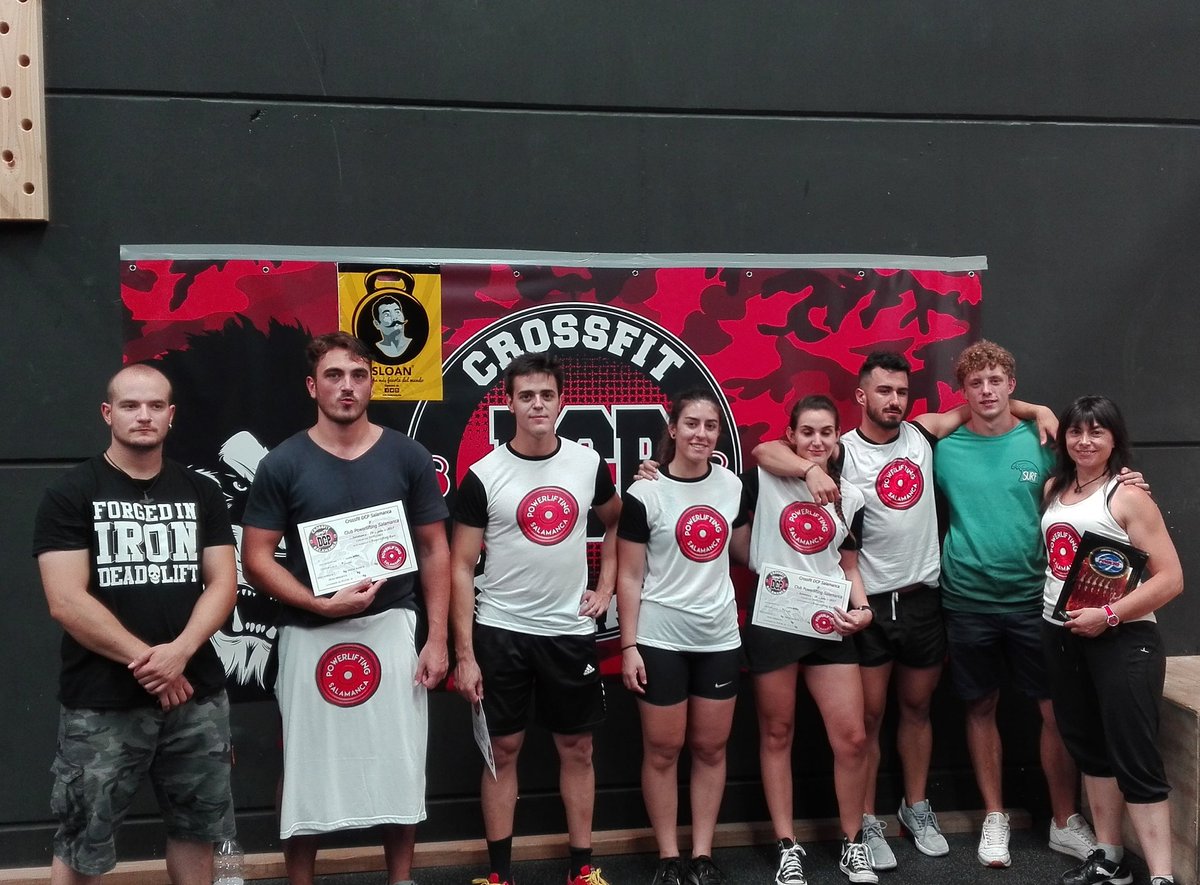 jorecraina's tweet photo. Parte del club POWERLIFTING SALAMANCA 😍😘😘👏👏👏 https://t.co/xB7LDWetQc