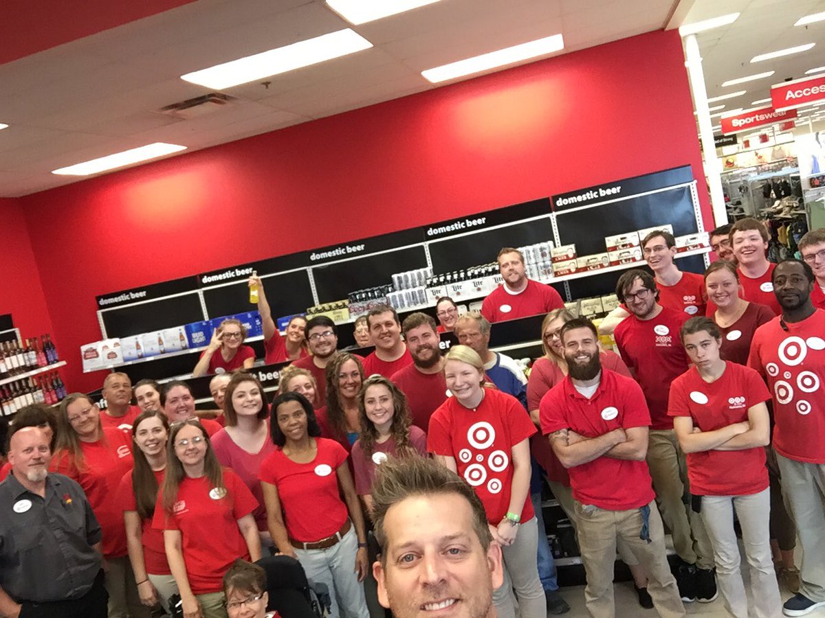 donhumphrey3's tweet photo. So excited to be in #G190 and #D138! @ContrucciJoe @rickd0055 @Katemard1 #WEARE111 Let's do this! https://t.co/cimgUx8KGL