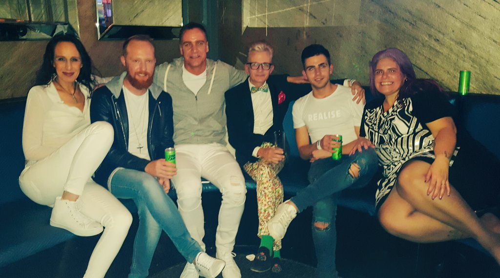 XXXSHEWOLFXXX's tweet photo. #wintercameanditwasHOT
@babylon_thebar #BOSSWW17
๐ธ sizzlers
@HaagenDazs_SA @TranquiniGlobal
@LookingGoodLCN @absolutvodka @bossmodelsjhb https://t.co/CQp2saMlFW
