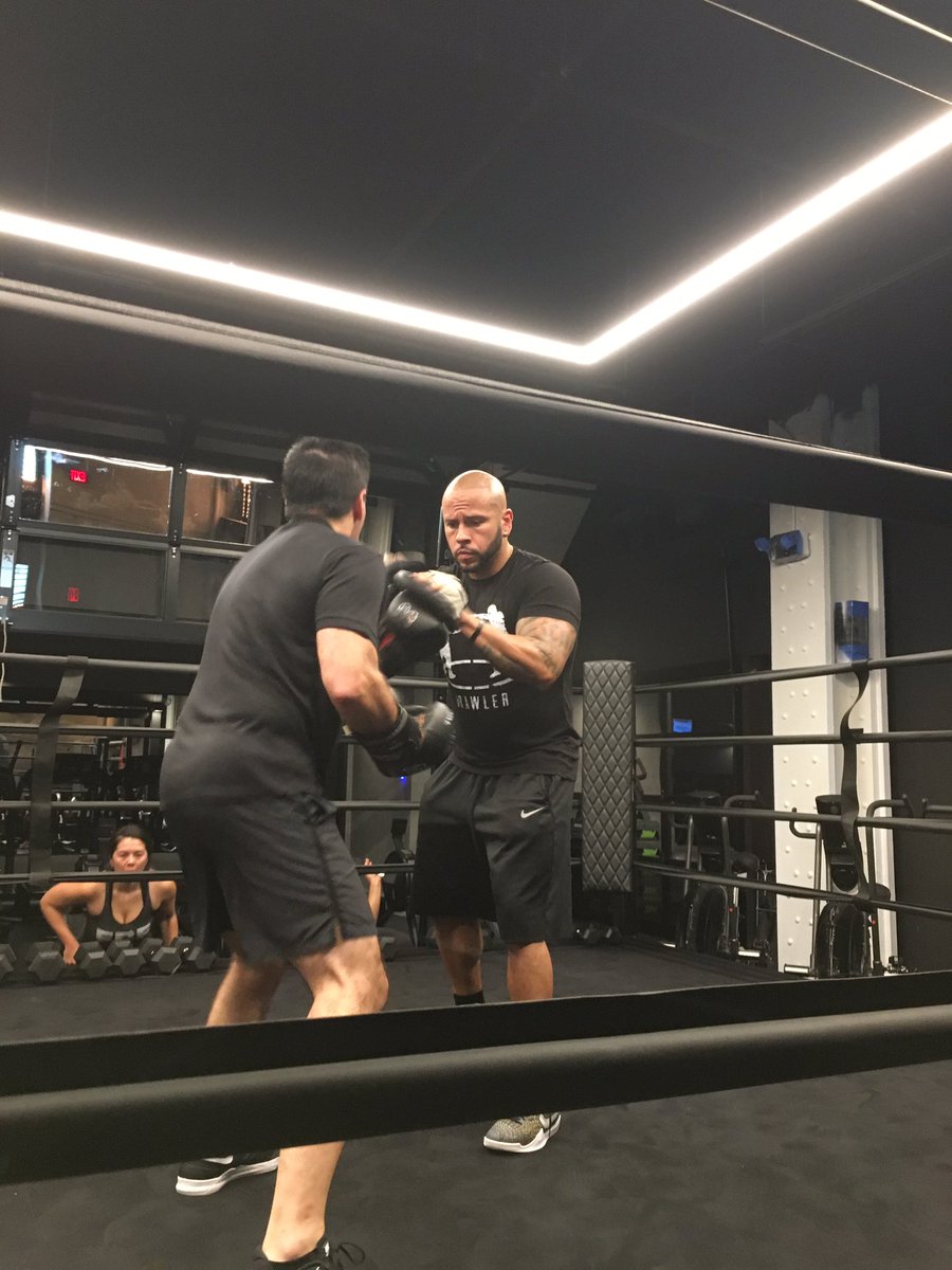 everybodyfights's tweet photo. Scenes from opening day! #ebfnyc #everybodyfights https://t.co/qrO8KnG4e2