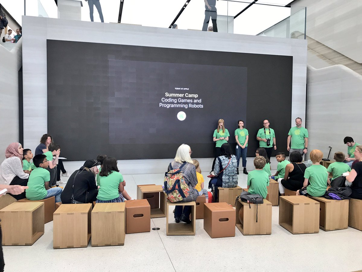 PaulHunter1969's tweet image. Nice to se a coding summer camp for kids in the Apple Store on regent st today. #eventingthespace #retailexperience #disruptiveinfluence