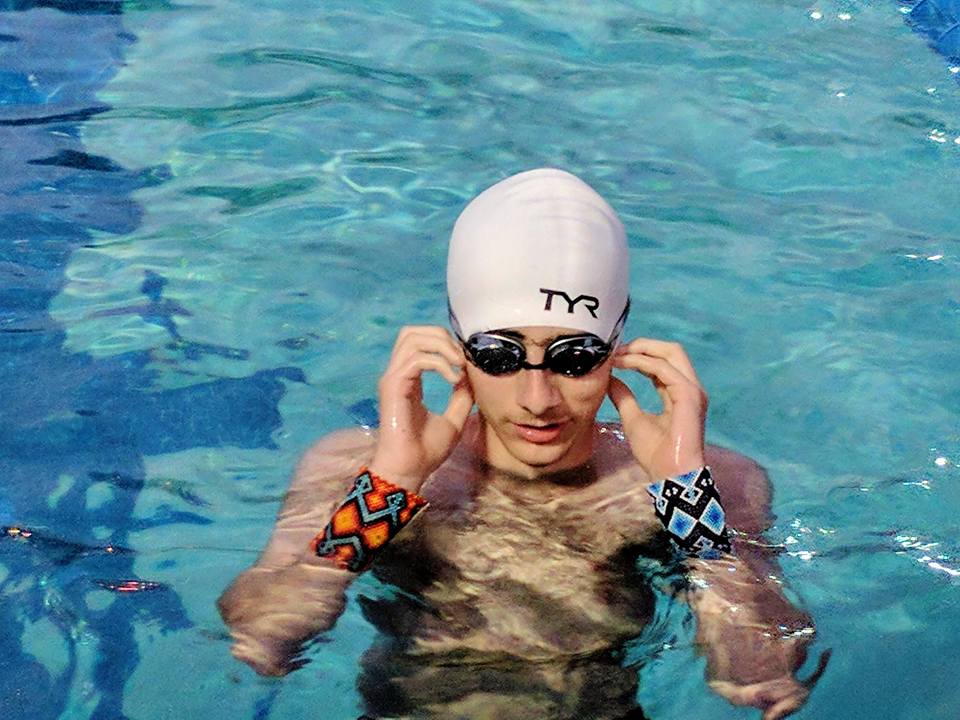 #iSeeiCelebrate Chad wearing #Yawanawa beaded jewelry during a swim! #amazonrainforest #amazonjungle #shaman #rainbowwarrior #fairtrade