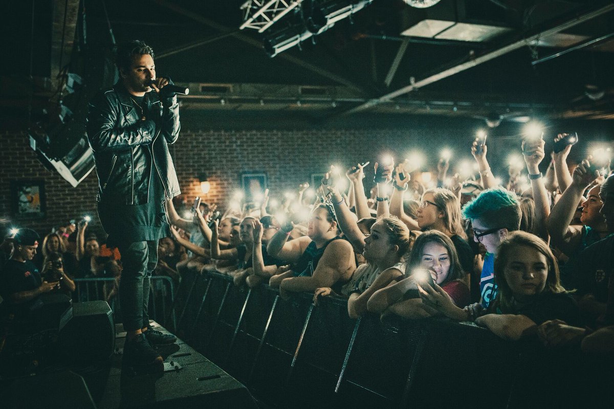 Brighton Music Hall in Boston was lit up last night for <a href="/SetItOff/">Set It Off</a> and <a href="/WeArePalisades/">PALISADES</a>. More photos and review coming soon. 📷 <a href="/colinkentt/">Colin Eldridge</a>