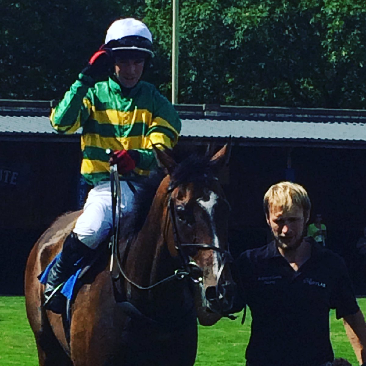 NewtonAbbotRace's tweet photo. Winner of the fourth race here today is Going For Broke, ridden by Jonathan Moore and trained by Rebecca Curtis! Well done! #stirrupsummer https://t.co/mB0ML0syvc