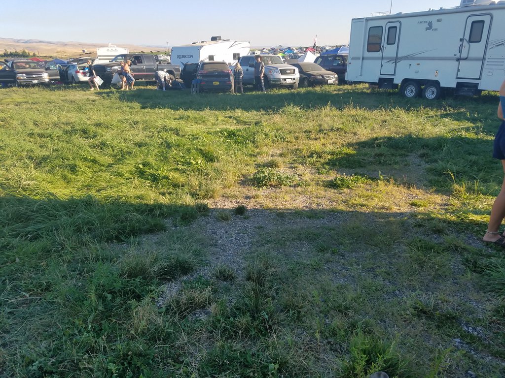 JessTrott2401's tweet photo. @WatershedFest Thanks for another great year! #keepcampclean https://t.co/cMeLijQHxW