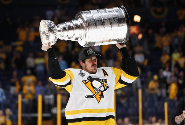 Happy 31st Birthday to Evgeni Malkin! 
