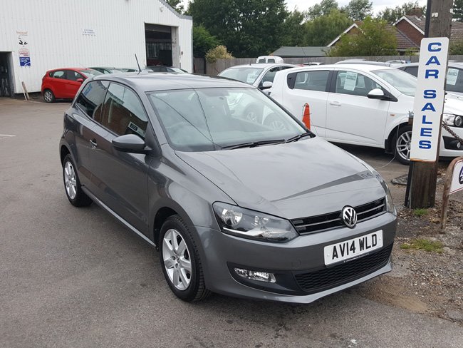 Absolutely lovely 2014 VW Polo 1.4 Match 3dr. Only 7,000 miles from new. Air-con , DAB. 1 Lady owner. £7895. dclast.com/showdetails.ph…