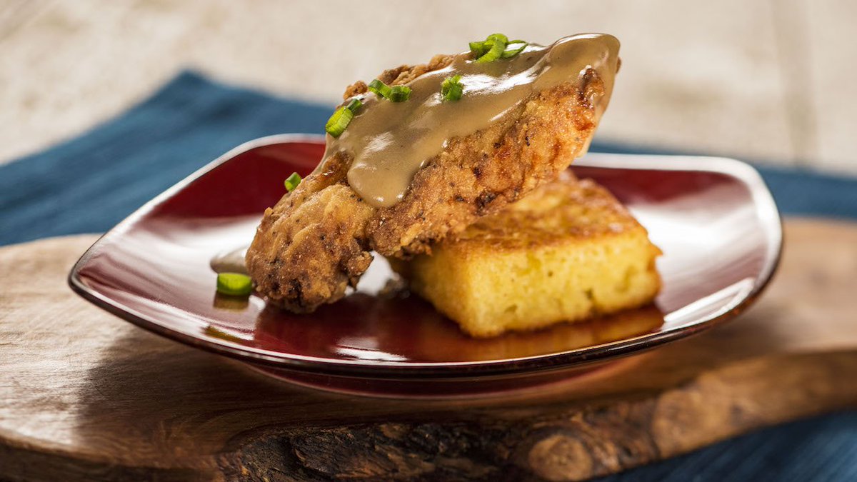 DisneyParks's tweet image. Here are 9 new tastes that you shouldn't miss during this year's Epcot International Food &amp;amp; Wine Festival: bit.ly/2hgBKeK