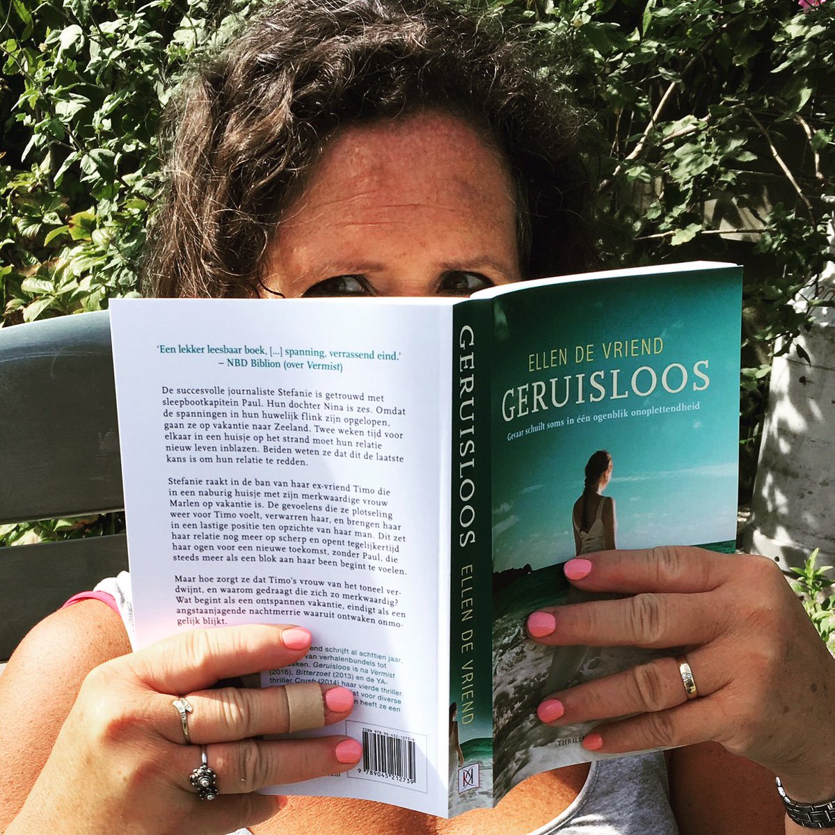 EllenDeVriend's tweet photo. Consument loopt warm voor papieren boek https://t.co/KhX8wflZrE #Geruisloos https://t.co/czmGUW8DTT