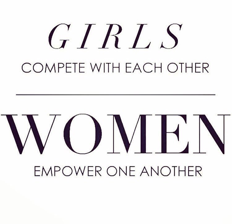 OneMicKC's tweet image. As a #BlackWoman owned and operated hustle, we see each &amp;amp; every one of y'all Keep shining. ✨ We see you 👀  See y'all tonight! #OneMicKC