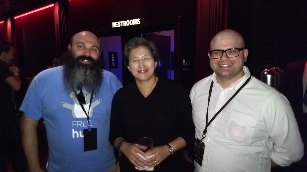 FullMetaPipe's tweet image. Enjoying the #AMDCapsaicin after party with #AMD CEO Lisa Su