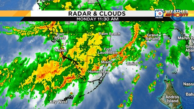 Storms are continuing to soak SFLO. Watch Meteorologist Julie Durda for more at Noon. https://t.co/V0Wfl5zA4J