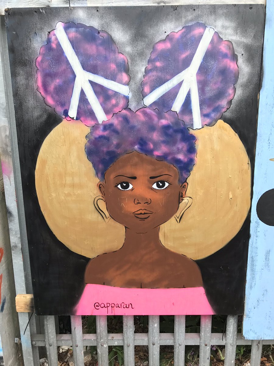 lovestreetart22's tweet photo. Nice piece by Apparan, new artist to me, near the Nomadic Gardens. #StreetArt #Apparan #BrickLane https://t.co/lcxXcQlfLD