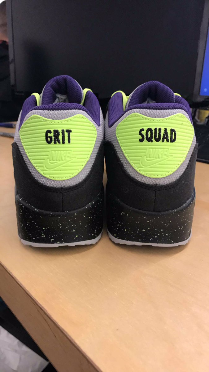 moessnert891's tweet photo. When your team relates so much to @angeladuckw talking about grit, you name your team the #GritSquad and get team shoes 👍🏻 https://t.co/ty2RfsEBzP