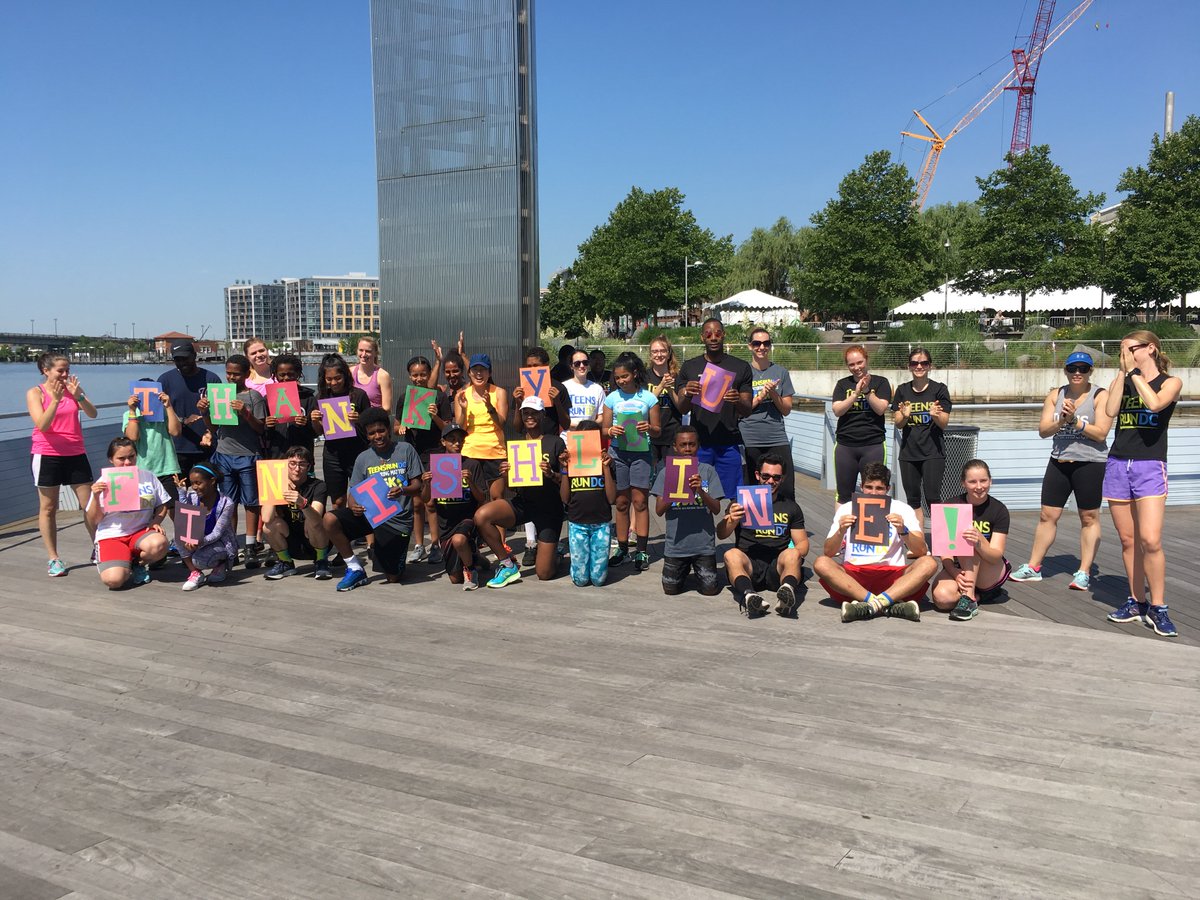 Teens Run DC tweet media