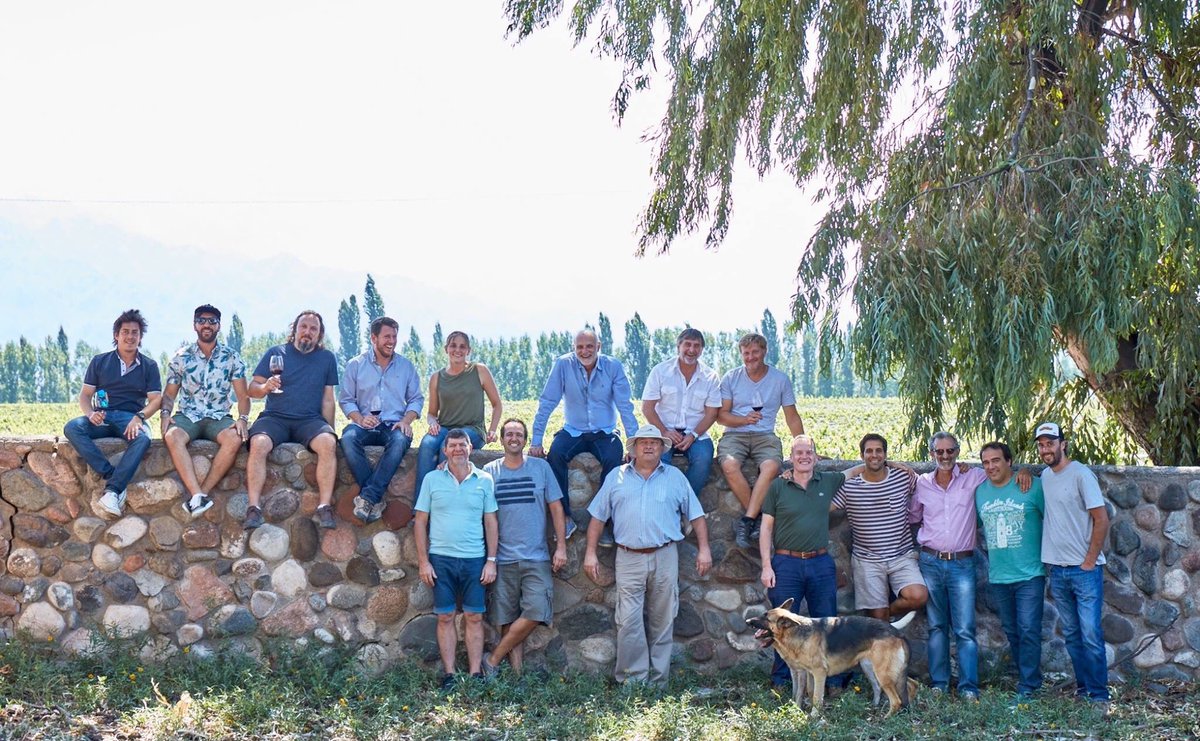 Paraje_Altamira's tweet photo. Parece que finalmente la IG Paraje Altamira tiene su limite definido!
El que corresponde con la forma del cono aluvial.
Viva la diversidad! https://t.co/ENANVOG5fX
