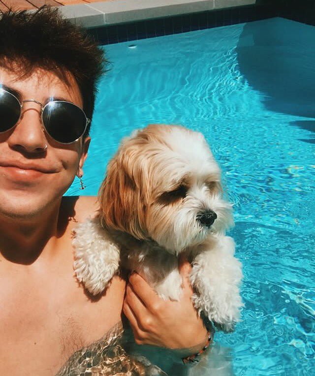 favepersxons's tweet photo. Bobby mares || youtuber #bobbymares @ItsBobbyMares https://t.co/Frk0UgHCen