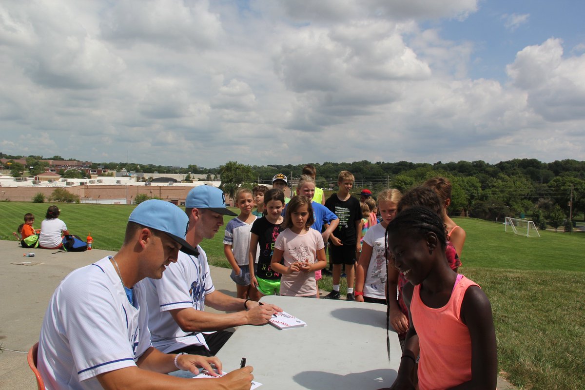 OMAStormChasers's tweet photo. We had a great time earlier today at Southwest YMCA with Storm Chasers OF Logan Moon & RHP Christian Binford! #ChasersCommunityWeek https://t.co/lkur6HRpmH