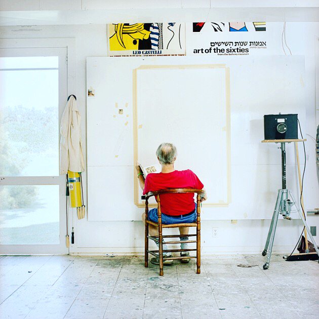 CayceZavaglia's tweet photo. Studio Inspiration: Look at Roy...being a Boss and not afraid of that white canvas! #BeRoy 👊🏻 https://t.co/kBAeooSXDj
