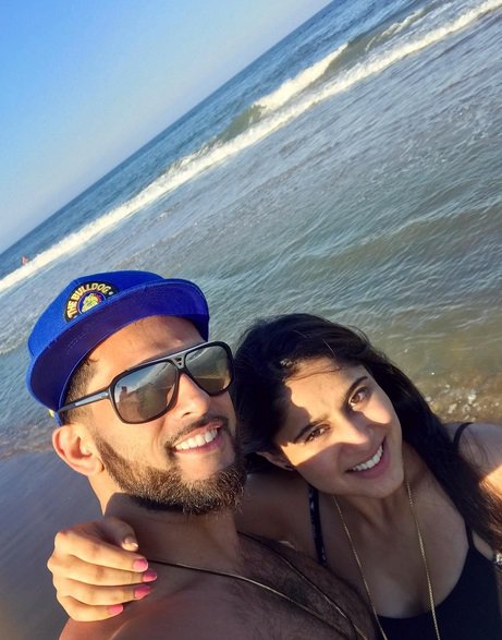 SomyaDiaries's tweet photo. #Somya with her Husband Arun Kapoor @TheSomyaSeth https://t.co/zEbWKcUg8m