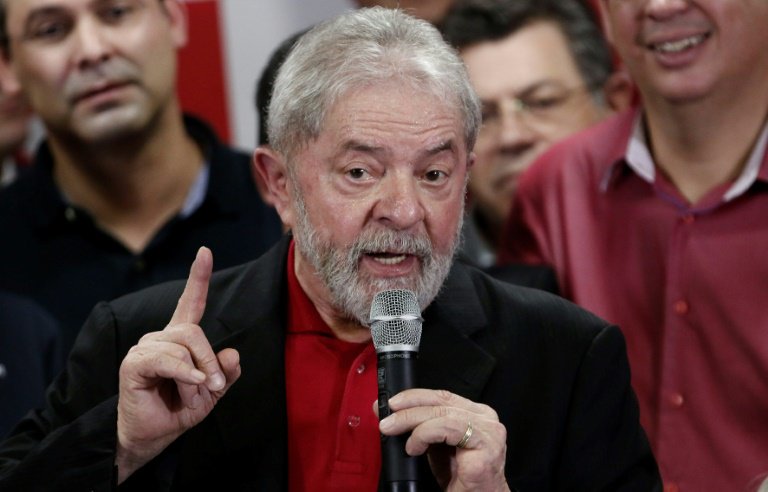 RevistaISTOE's tweet image. Lava Jato pede que Lula devolva R$ 87 milhões à Petrobras
istoe.com.br/lava-jato-pede…