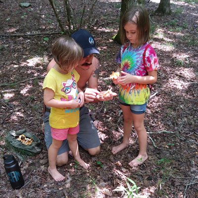 Dadding_us's tweet image. Our latest email newsletter is OUT. Read it and sign up here for the latest in all things #dadding bit.ly/2vgqJzP #dads #parenting