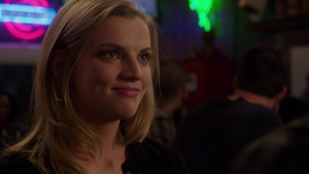 Bouchareb05's tweet photo. Goodbye between Brett & Mills, i liked them partners/friends. #OneChicago #CF #S3E19 #SBrett #BadassParamedic #KKillmer #TalentedActress π’ππ https://t.co/KltCxEXDpr