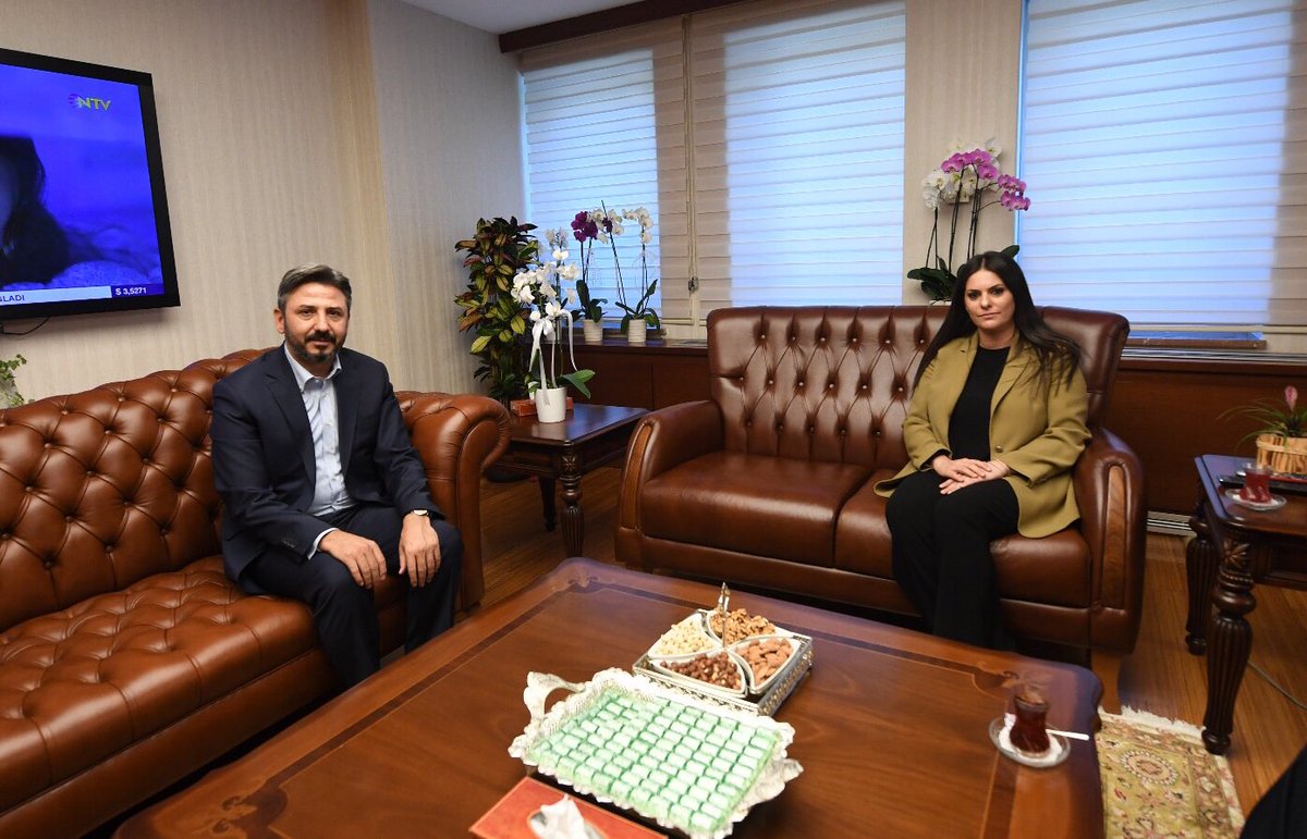 jsarieroglu's tweet photo. TBMM Başkanvekilimiz Sayın Ahmet Aydın'ı bakanlığımızda misafir ettik. Ziyaretleri için teşekkür ediyorum. https://t.co/MPEGrv0Rki