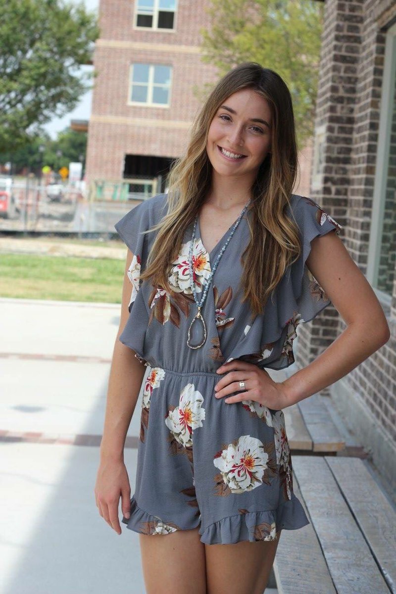 girlfriendsr's tweet photo. Floral = Royal come grab this Romper Tuesday 11:00-8:00! https://t.co/vUaeguXOBF