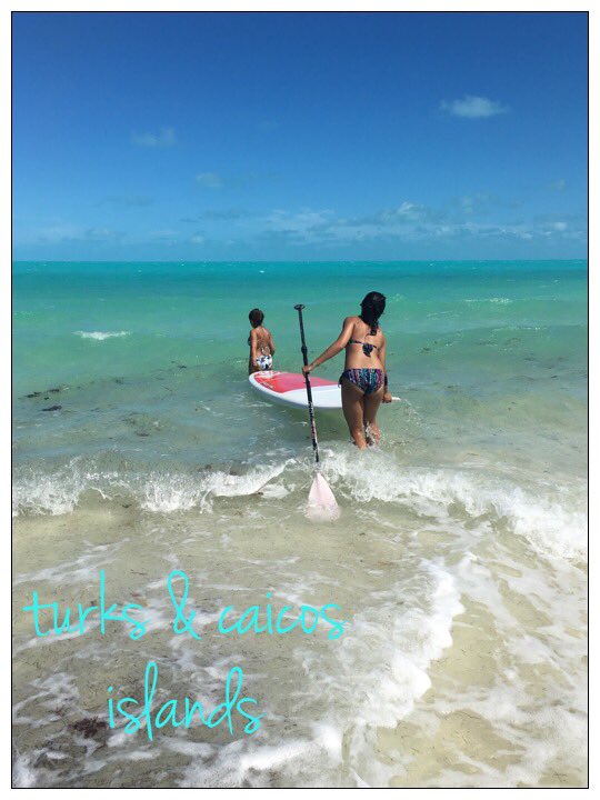 melaniejohn's tweet image. my little mermaids. 🌊💛 #sisters #paddleboardadventures #turksandcaicos #dayfive