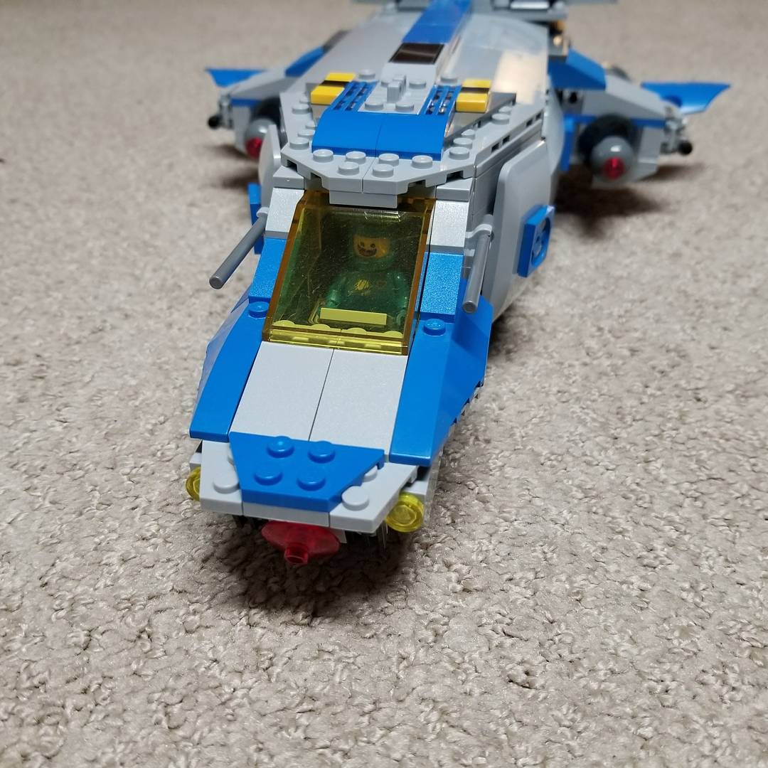 mandoskirata's tweet photo. #LEGO Space https://t.co/c00z7uwmII