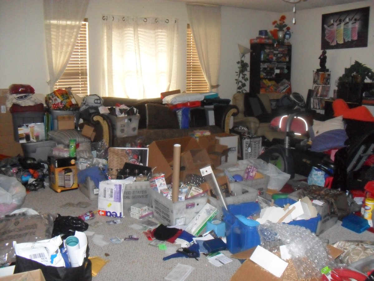 NicolesChoice1's tweet image. #BestMessMonday - Single working Mama Love 2 #win  $100 Store More Card. @DwilightF @JohnnieBowers47