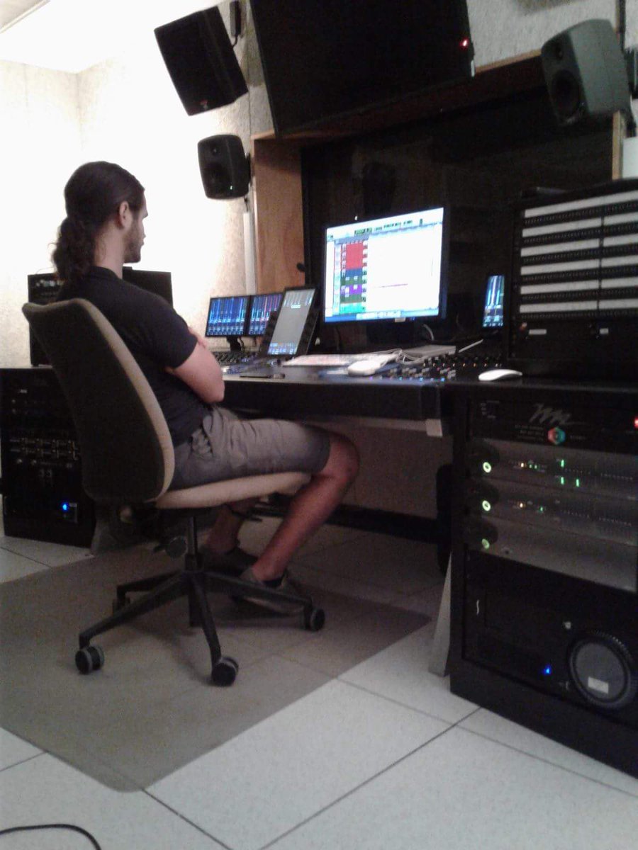 Fifth_Evolution's tweet photo. Last day in the studio. Now the real project begins. #5thEv. #FifthEvolution #DavidMacLaren #BrianLombard #JeffMoulton #BrentJackson https://t.co/9ZioFMJl9w
