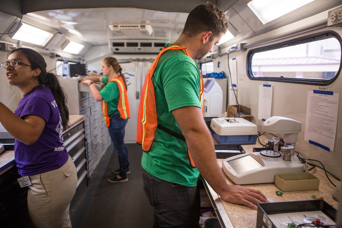 utrgv's tweet photo. Students and faculty participated as first responders during Operation Lone Star #OLS2017
@UTRGVSOM
https://t.co/P30oZ4Xpvk https://t.co/5T5JJ4leyk