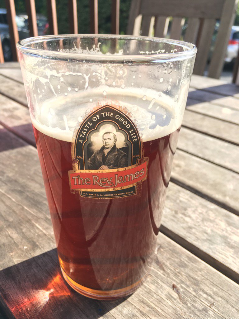 beertwits's tweet photo. Enjoying a pint of @brainsbrewery Rev James in the sunny valleys. Tidy! #aletrail @caskmarque https://t.co/uEjc60TEsQ