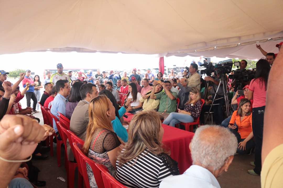gestionperfecta's tweet photo. #FelizLunes Este #31Jul en rueda de prensa junto a los demás candidatos a la Constituyente por el estado Lara, desde Barquisimeto https://t.co/3bxhWUhDUK