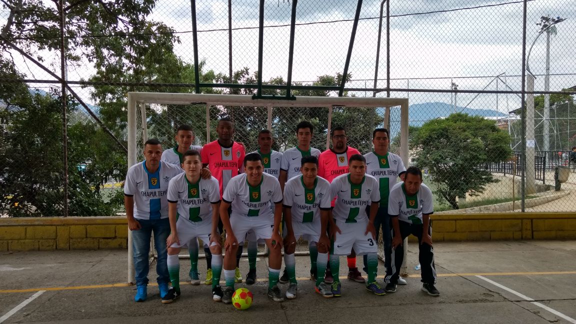 diego_jara3's tweet photo. Chapultepek 🇳🇬
#JDCM 2017 ⚽
#LUI5MIPORSIEMPRE https://t.co/AhJNcj3rzc