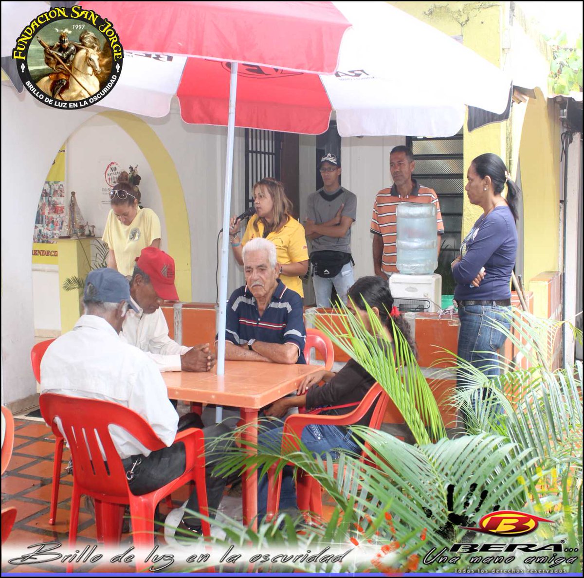 Unbrillodeluz's tweet photo. Hoy y siempre al #servicio de los más #necesitados de la #victoria Estado #Aragua https://t.co/zjUx7QKKar