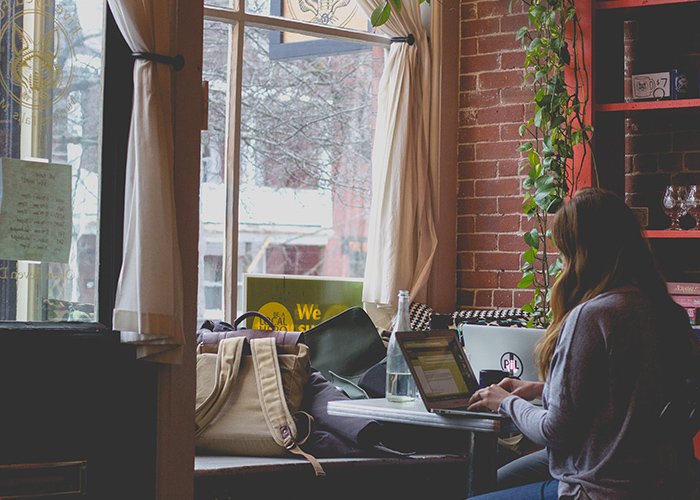 We_MB_'s tweet photo. What happens when email is not the best way to convey your message? Find the best method courtesy of @EclecticCom: https://t.co/x2GLVDrYAT https://t.co/mFbk8wF9zV