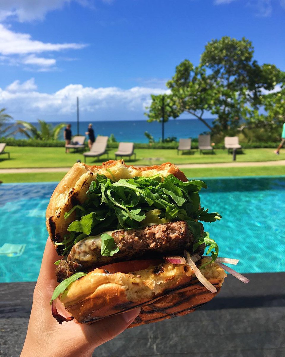 W_VIEQUES's tweet photo. Satisfy those poolside munchies. #wvieques https://t.co/PmeTMWSrPG