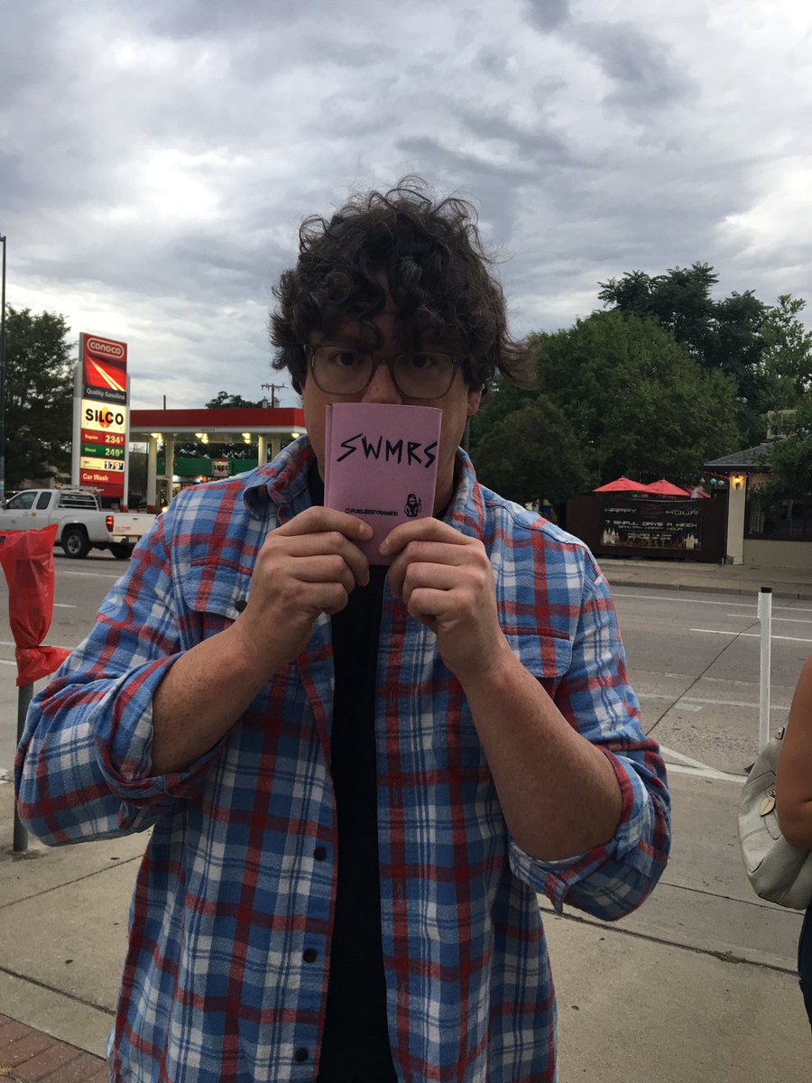 XKristiCupcakeX's tweet photo. Handed out some @swmrs koozies to the beer drinkers at #UMS2017 in Denver. https://t.co/LdGuPskBFt