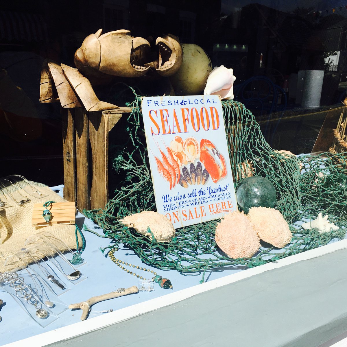 The latest business to open in Churchtown #StAgnes is Shellfish Beach Deli - welcome!  Who's been in to sample some tasty #seafood ?