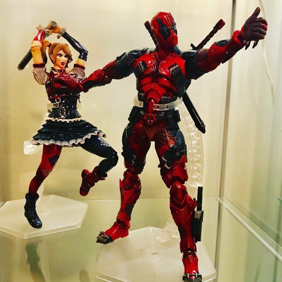 Pern_Star's tweet photo. This is what happens when @amazingstoriesk has a Buy-One, Get One 50% Off sale on Action Figures! https://t.co/14vbzGbCpF