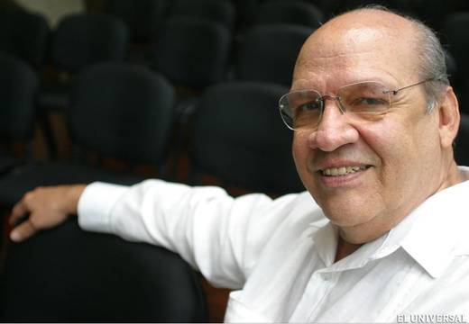 ElInformadorVE's tweet photo. Comediante Cayito Aponte necesita Unasin, Notolac y Januvia tras ser diagnosticado con cáncer - https://t.co/BePjvcENmq https://t.co/gNC3vN3E9o