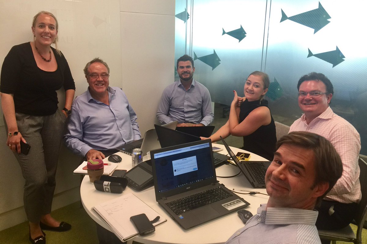 richardhowitt's tweet photo. Thanks to the great @theiirc team who helped answer questions from 17 countries in our #askIIRC2017 Twitter Q & A today #integratedreporting https://t.co/B5bpmvBpov