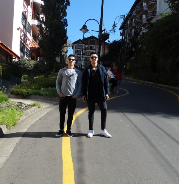 alexewillian's tweet photo. tarrrrrde 😎 https://t.co/fgs35JsLjr