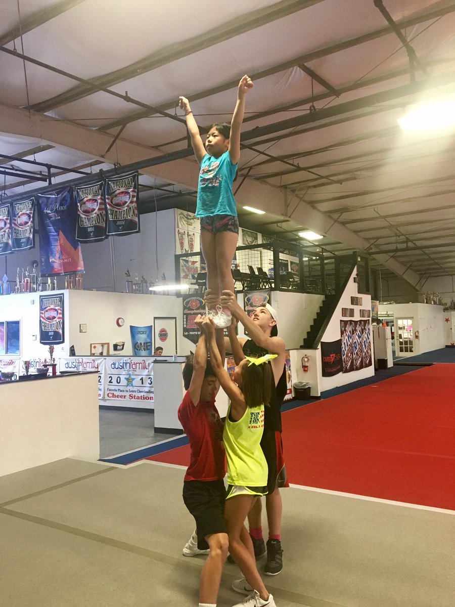 CheerStationINC's tweet photo. Stunt camp is going great! https://t.co/D6R6AGKiKr